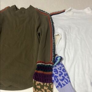 Colorful Knit Sleeve Tops